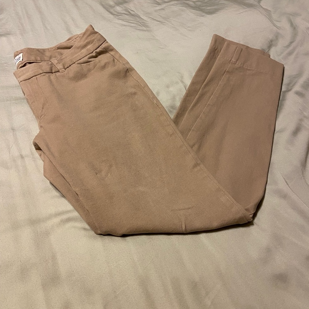 Old Navy Pixie Khaki Pants